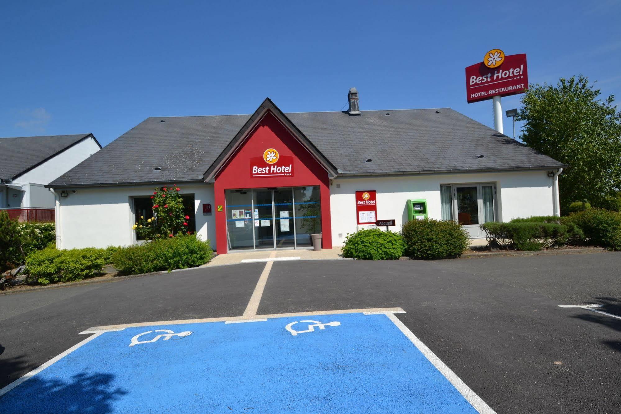 Brit Hotel Mayenne Exterior foto
