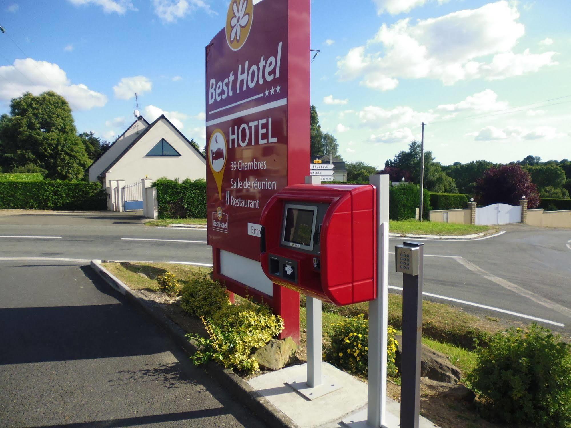 Brit Hotel Mayenne Exterior foto